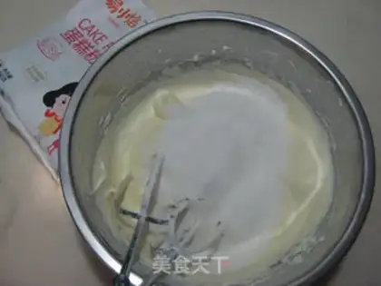 Make SpongeBob cake step 6