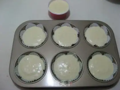 Make SpongeBob cake step 10