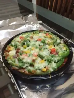 Make The field bacon pizza step 4
