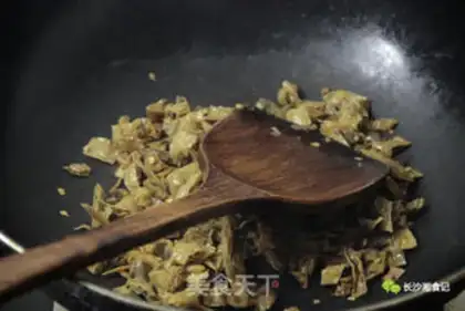 Make White pepper chicken step 2