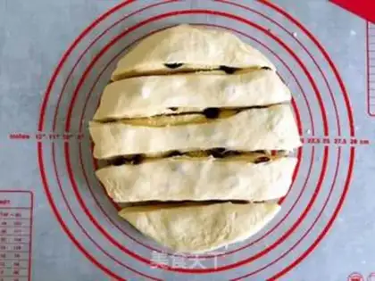 Make The cranberry coconut hand tore bread step 12