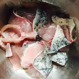 Make Spicy fish pan step 0