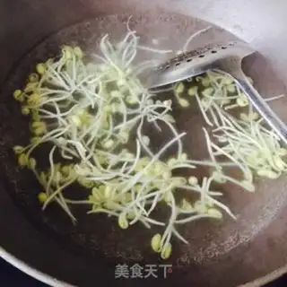 Make Spicy fish pan step 1