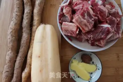 Make Lian Qianshan pharmaceuum soup step 0