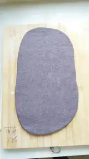 Make Black rice honey buns step 1
