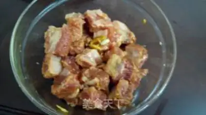 Make Garlic ribs step 1