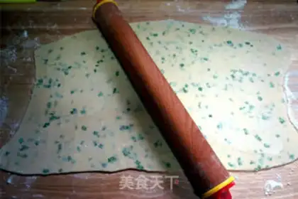 Make Onion salt cookies step 6