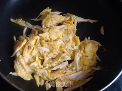 Make Eggs are fried white step 9