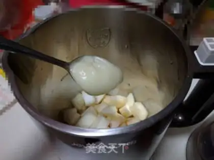 Make Honey pears juice step 1