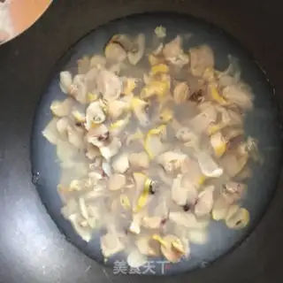 Make Pine conch step 2