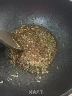 Make A garlic fan with a shrimp step 7