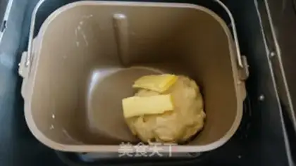 Make Plum sauce florist bread step 4