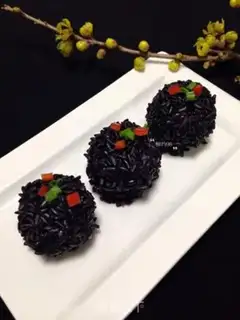 Make Black rice round step 7
