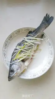 Make Precious cutter, steamed sea bass step 0