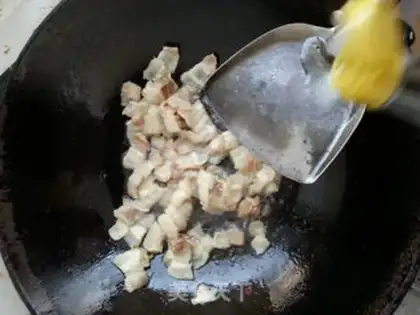 Make Sodium fried meat step 3
