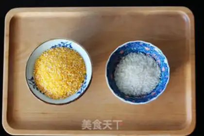 Make Nutritional corn porridge step 1