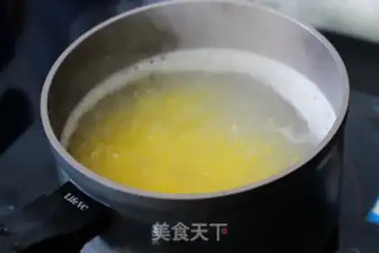Make Nutritional corn porridge step 3