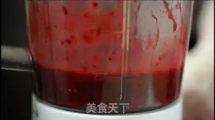 Make Berry-fruit soufflé step 1
