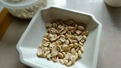 Make Peanut soufflé step 1