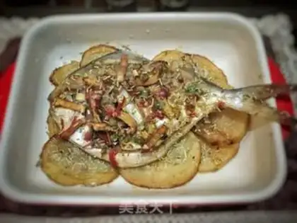Make Mediterranean seafood roasted fish step 6