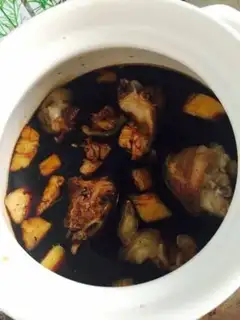 Make Pig-foot ginger step 2