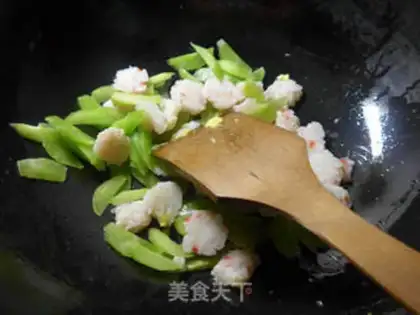 Make Shrimp-flavored eggs step 5