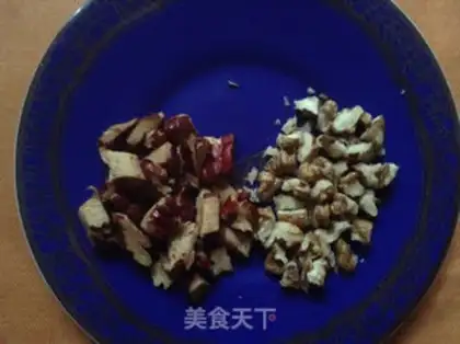 Make Peach walnuts step 1