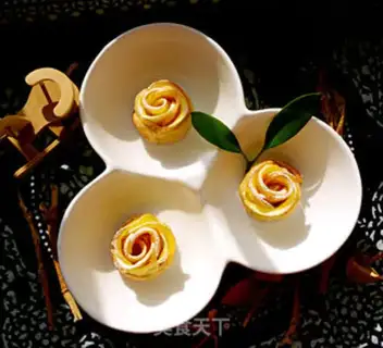 Make Apple Rose step 6