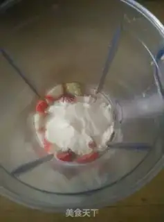 Make Yogurt and fruit mousse step 4
