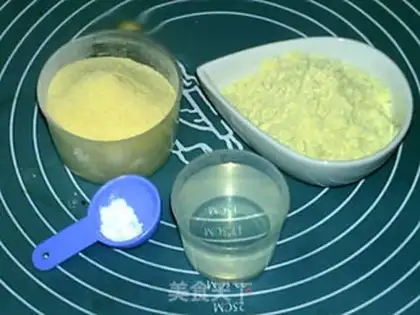 Make The corn soy noodle nest step 0