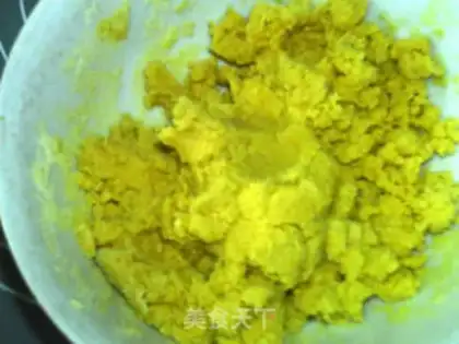Make The corn soy noodle nest step 3