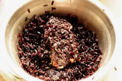 Make Black rice evaporation ribs step 4