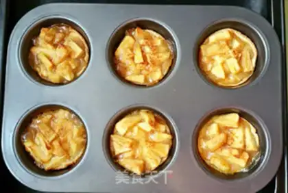 Make Sooth apple tower step 5