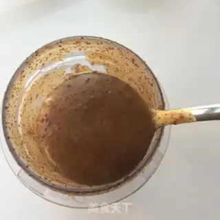 Make Six inches of red-tree cake step 2