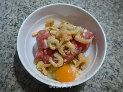 Make Eggs start steaming meat step 2