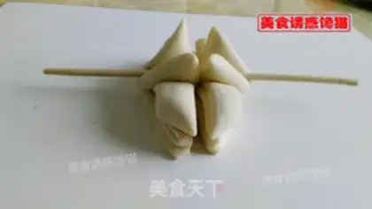 Make Lotus roll step 12