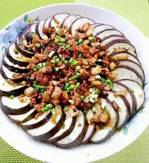 Make Garlic pasta, eggplant step 8