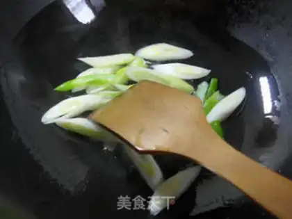 Make Onion fried tofu dry step 2