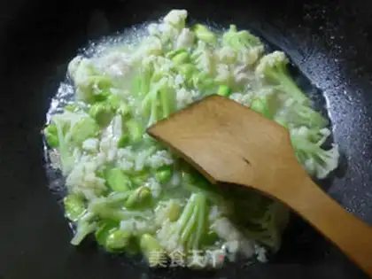Make Scrambled bean poach step 4
