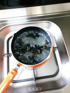 Make The apricot mushrooms step 0