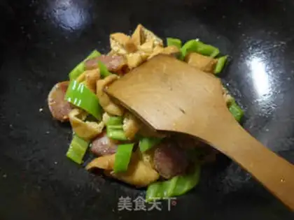 Make Spicy pepperoni fried tofu step 9