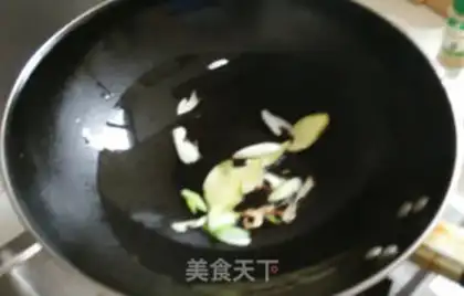 Make Soy sauce, sea cucumber step 3