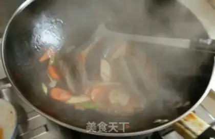 Make Soy sauce, sea cucumber step 6