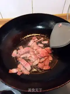 Make Tomato bacon pasta step 2