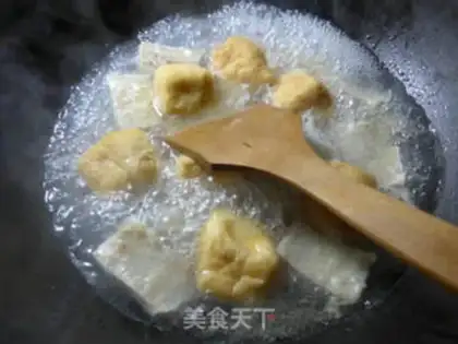 Make Tofu fan urchin soup step 3