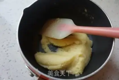 Make Flamingo butter puff step 3