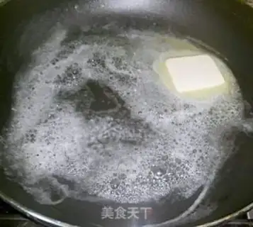 Make Western cream chicken step 2