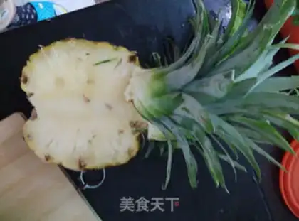Make Pineapple rice step 2