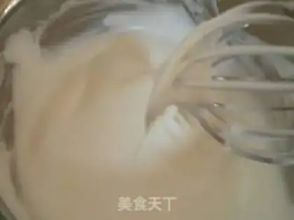 Make Strawberry roll step 5