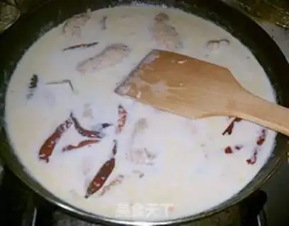 Make Western cream chicken step 4